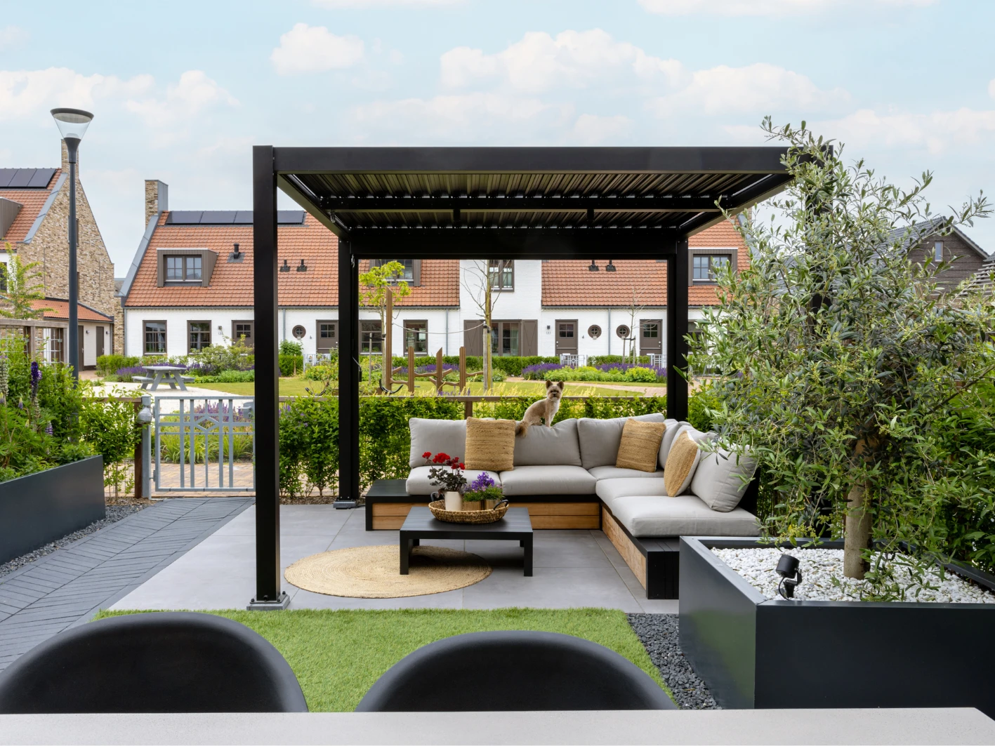Aluminium Pergola met Lamellen Zwart 300 x 300 cm - Afbeelding 9